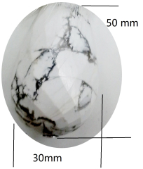 LT9001- 1 grosse Naturstein Howlitt weiss, facettiert  unbehandelt, Tropfenform, durchgebohrt